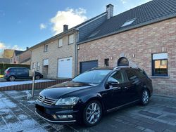 Schwarz Gebraucht 2013 VW Passat R-line Kombi | 8.950 € (Fairer Preis)