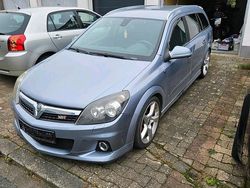 Silber Gebraucht 2007 Opel Astra OPC Kombi | 3.950 € (Fairer Preis)