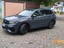Grau Gebraucht 2022 VW Tiguan R SUV | 39.990 € (Guter Preis)