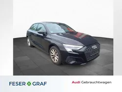 Brilliantschwarz Gebraucht 2022 Audi A3 Limousine | 20.990 € (Guter Preis)