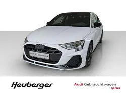 Gletscherweiß metallic Gebraucht 2025 Audi A3 Sportback S-Line Limousine | 45.980 € (Teuer)
