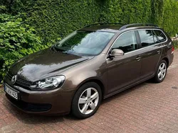 Braun Gebraucht 2010 VW Golf VI Comfortline Kombi | 5.199 € (Fairer Preis)