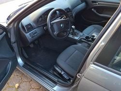 Grau Gebraucht 2005 BMW 316 Lifestyle Kombi | 3.730 €