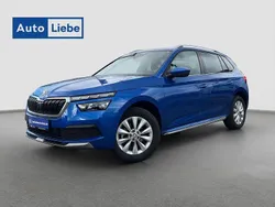 Raceblau metallic Gebraucht 2022 Skoda Kamiq Style SUV | 20.349 € (Fairer Preis)