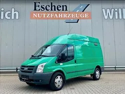 Grün Gebraucht 2011 Ford T | 5.900 €