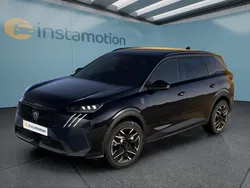 Grau Neu 2024 Peugeot 5008 GTi Van / Kleinbus | 38.649 € (Fairer Preis)