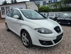 Weiß Gebraucht 2011 Seat Altea XL Stylance Van / Kleinbus | 3.000 € (Guter Preis)