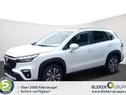 Cool white pearl met Gebraucht 2024 Suzuki SX4 S-Cross SUV | 27.790 € (Guter Preis)