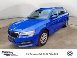 Blau Gebraucht 2022 Skoda Superb Active Kombi | 23.900 € (Guter Preis)