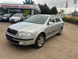 Silber Gebraucht 2008 Skoda Octavia Team Edition Kombi | 2.990 € (Fairer Preis)
