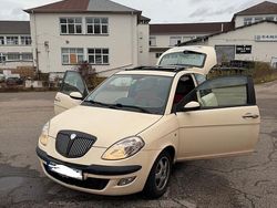 Beige Gebraucht 2005 Lancia Ypsilon Kleinwagen | 1.000 € (Guter Preis)
