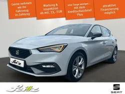 Weiß Gebraucht 2024 Seat Leon FR Limousine | 26.248 € (Fairer Preis)