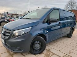 Blau Gebraucht 2018 Mercedes Vito Van | 14.900 € (Guter Preis)