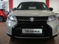 Beige Neu 2025 Suzuki Vitara Comfort SUV | 25.750 € (Guter Preis)