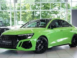 Grün Gebraucht 2022 Audi RS3 Design Kleinwagen | 55.800 € (Guter Preis)