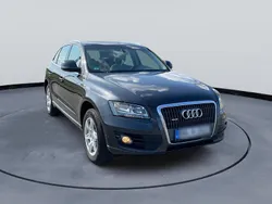 Grau Gebraucht 2011 Audi Q5 SUV | 11.500 € (Guter Preis)