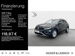 Schwarz Gebraucht 2024 VW T-Roc Life SUV | 21.849 € (Guter Preis)