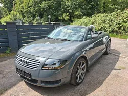 Grau Gebraucht 2001 Audi TT Roadster Sport Cabrio | 4.300 € (Superpreis)