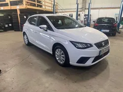 Candy weiss Gebraucht 2025 Seat Ibiza Reference Limousine | 17.900 € (Fairer Preis)