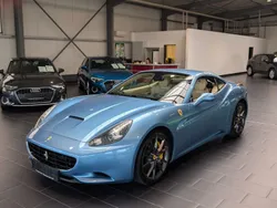 Blau Gebraucht 2013 Ferrari California Cabrio | 95.000 €