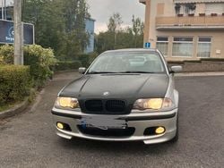 Grau Gebraucht 1998 BMW 318 Kleinwagen | 800 €