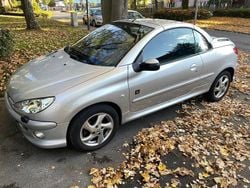 Silber Gebraucht 2006 Peugeot 206 CC Cabrio | 1.150 € (Guter Preis)