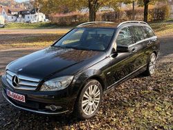 Schwarz Gebraucht 2011 Mercedes C180 Kombi | 9.900 € (Fairer Preis)