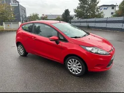 Rot Gebraucht 2009 Ford Fiesta Kleinwagen | 2.500 €