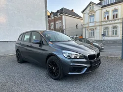 Grau Gebraucht 2015 BMW 218 Limousine | 9.999 € (Guter Preis)
