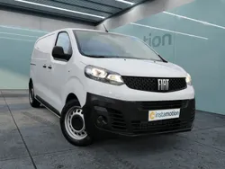 Weiß Gebraucht 2024 Fiat Scudo Van / Kleinbus | 28.490 € (Fairer Preis)