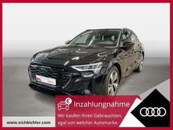 Mythosschwarz (metallic) Gebraucht 2024 Audi Q8 e-tron Comfort SUV | 59.420 € (Teuer)