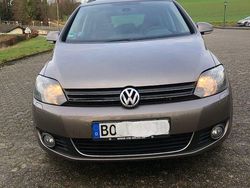 Beige Gebraucht 2013 VW Golf Plus Cross Life Van / Kleinbus | 7.900 € (Guter Preis)