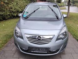 Silber Gebraucht 2010 Opel Meriva Innovation Van / Kleinbus | 1.980 € (Superpreis)