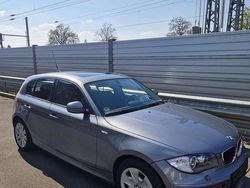 Grau Gebraucht 2010 BMW 116 Kleinwagen | 4.500 € (Fairer Preis)