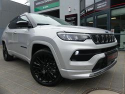 Weiss Gebraucht 2022 Jeep Compass SUV | 29.800 € (Fairer Preis)