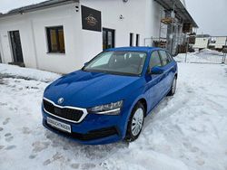 Blau Gebraucht 2019 Skoda Scala Active Kleinwagen | 12.990 € (Fairer Preis)