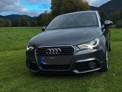 Grau Gebraucht 2012 Audi A1 S-Line Kleinwagen | 7.900 € (Guter Preis)