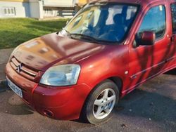 Rot Gebraucht 2005 Citroën Berlingo Van / Kleinbus | 1.350 € (Fairer Preis)