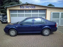 Indigoblau perleffekt Gebraucht 2000 VW Bora Comfortline Limousine | 690 € (Guter Preis)