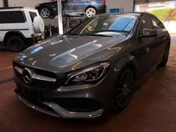 Grau Gebraucht 2018 Mercedes CLA200 Shooting Brake AMG line Kombi | 7.000 €