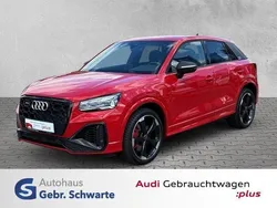 Rot Gebraucht 2024 Audi SQ2 Sport SUV | 40.950 € (Guter Preis)