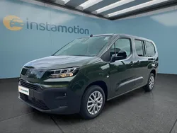 Grün Neu 2025 Fiat Doblò Van / Kleinbus | 31.749 € (Etwas zu teuer)