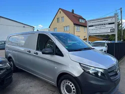 Brillantsilber metallic Gebraucht 2020 Mercedes Vito Van / Kleinbus | 19.500 €