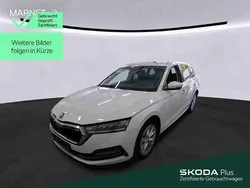 Candyweiß Gebraucht 2023 Skoda Octavia Style Kombi | 28.890 € (Etwas zu teuer)