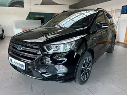 Schwarz Gebraucht 2019 Ford Kuga ST-Line SUV | 17.950 € (Fairer Preis)