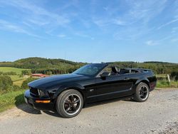 Schwarz Gebraucht 2005 Ford Mustang GT Cabrio | 15.200 € (Fairer Preis)