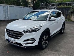 Weiß Gebraucht 2017 Hyundai Tucson Premium SUV | 17.000 € (Fairer Preis)