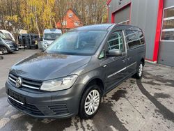 Grau Gebraucht 2016 VW Caddy Maxi Trendline Van / Kleinbus | 15.490 € (Guter Preis)