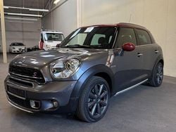 Grau Gebraucht 2016 Mini Park Lane Countryman Chili SUV | 16.999 €