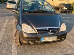 Schwarz Gebraucht 2001 Mercedes A140 Limousine | 1.000 €